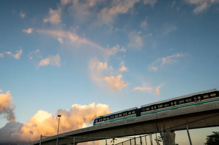 Some US transit systems weigh whether to run trains without a human at the controls